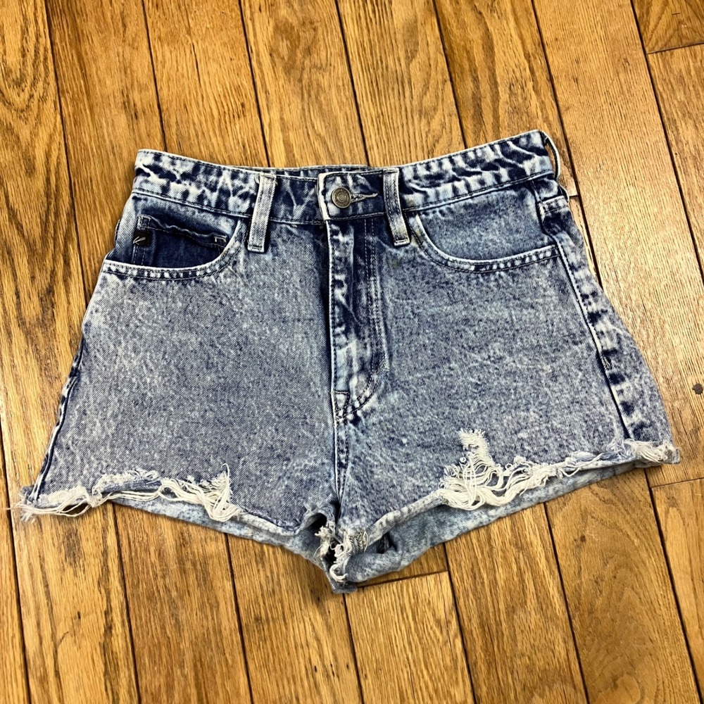 KanCan Acid Wash High Rise Distressed Denim Cut Off Shorts Blue Size 25